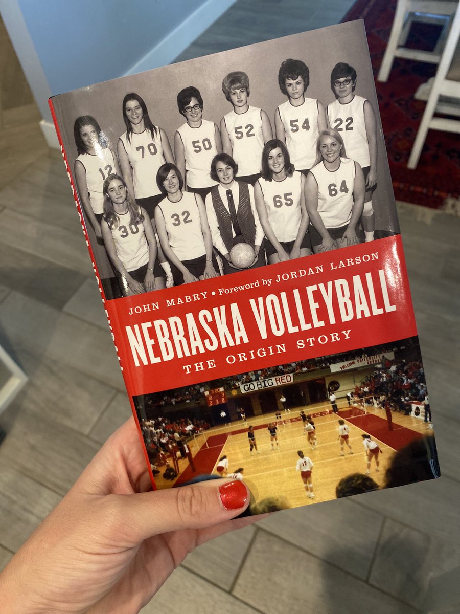 Can’t wait to dive into this one! ♥️🏐🌽 @jlmabry51