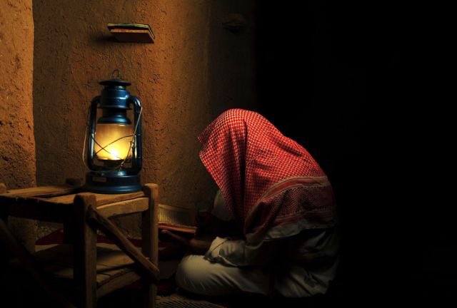 elqumh's tweet photo. "فما نحـنُ في الدارِ إلا ضيوفٌ
 وكلٌّ سيمـضي ويبقى الأثَـر"  🍃🧡 https://t.co/oH2Z3D2W8u