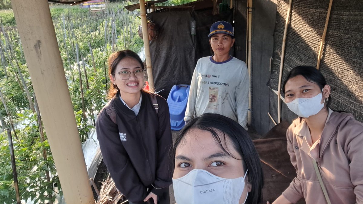 pmaulana22's tweet photo. And the last, sebagai penutup ada keseruan dan keasikan ku selama 1 Minggu ini mendampingi para nasabah dan mencari rumah para nasabah yang dibantu oleh kakak co. Simak cuplikan berikut yaa🔥😁
#programbestee
#magangmerdeka
#MemberiMakna 
#MSIBBATCH5
#KampusMerdeka https://t.co/7C2RPuCYrj
