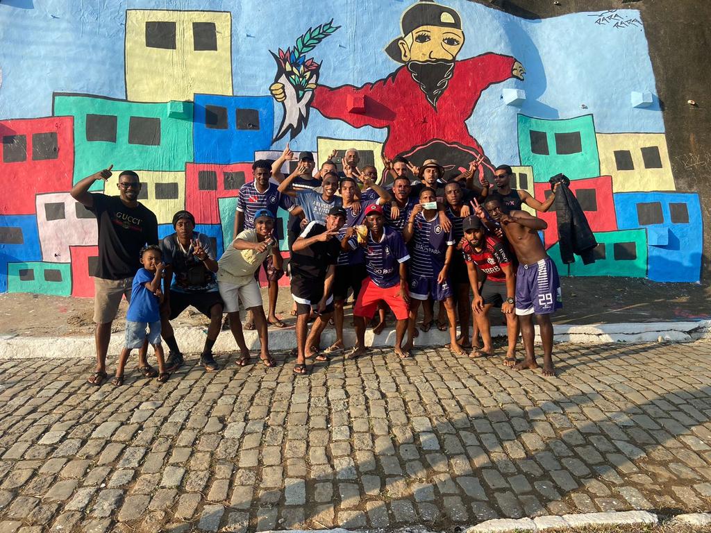 TreemDo2t's tweet photo. +1 torneio na caixa d'água os cria da barraquinha leva,💸 e não podemos deixa de parabenizar nosso cria rara rara pela essa arte q saiu no papel e hoje está no Pedrão da CX!! #eOsCria🤩✌️😵‍💫👑🧠✌️❤️ https://t.co/2V2kIBaidw