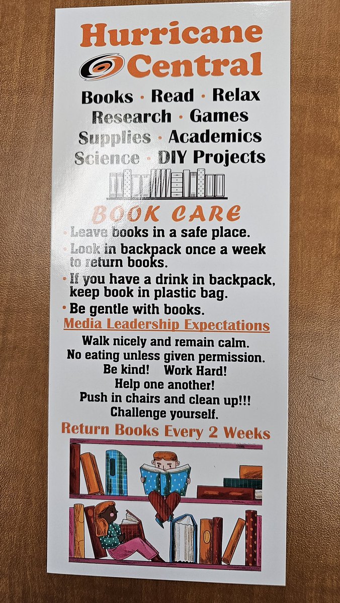 ROARMMS's tweet image. Teachers had the opportunity to preview the Media Center at lunchtime today. 

We celebrated the grand opening with cake and gifts for everyone. 

#ItsGrowTime
#MakeItBetter