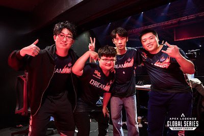 DreamFireTeam tweet media