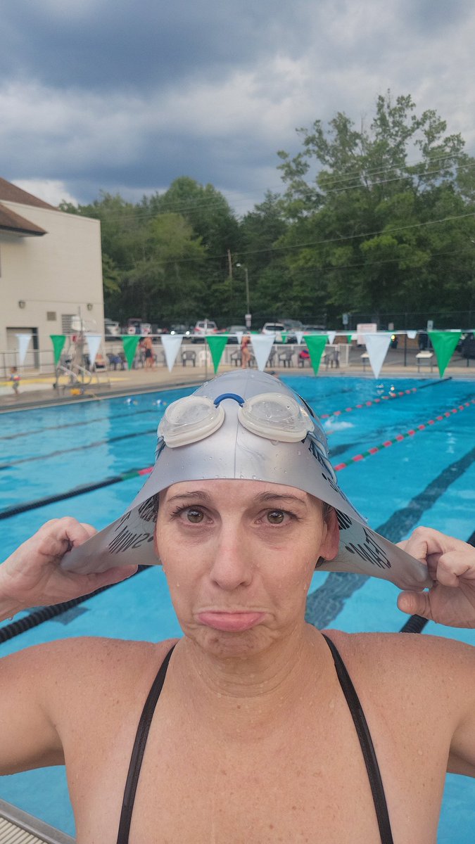 Last <a href="/MastersSwimming/">Masters Swimming</a> practice outdoor for the year, and of course, storms!
