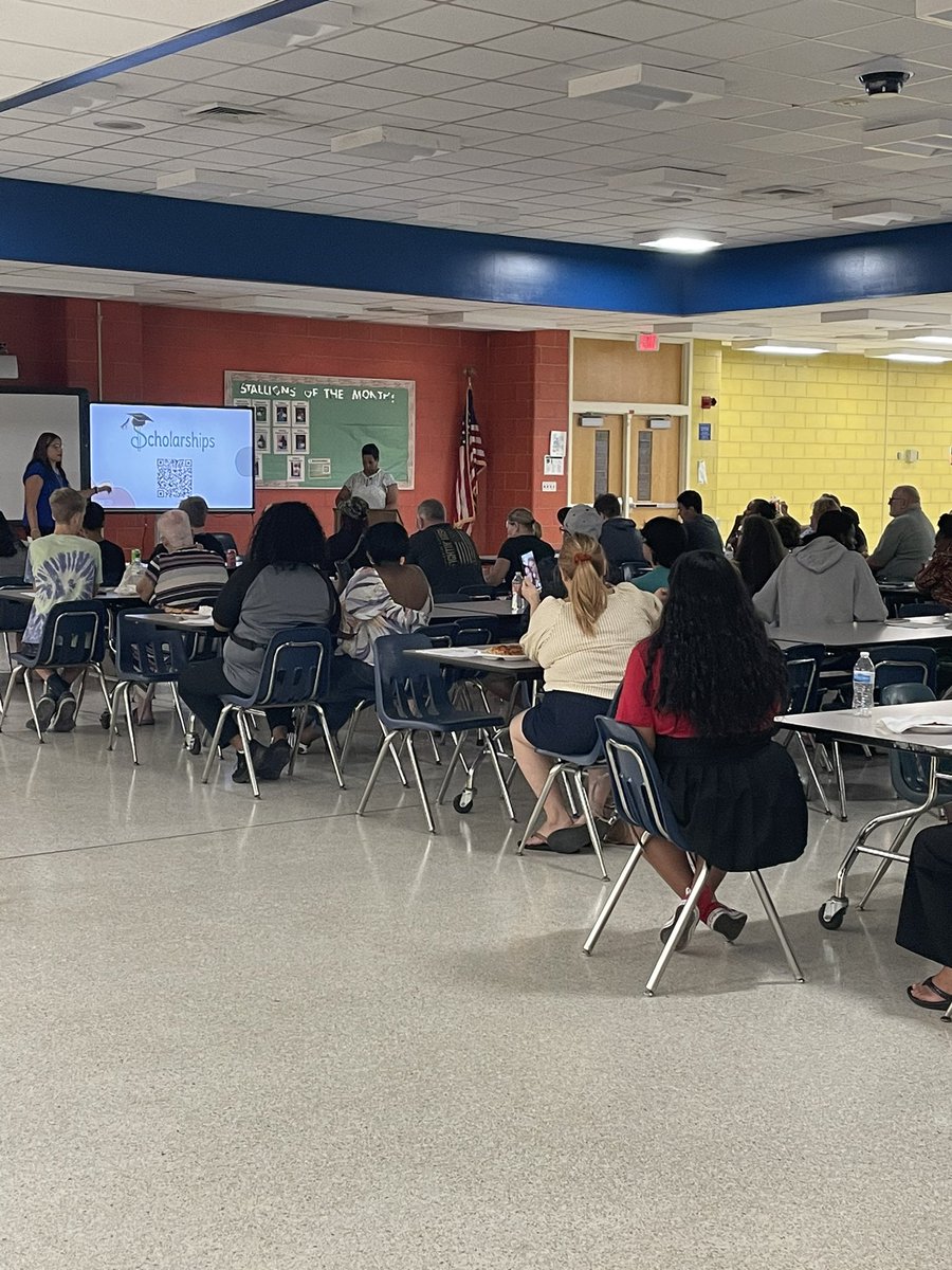 grcollegiate's tweet photo. IB Senior Information Night with our fabulous School Counselors! #TheGRCWay https://t.co/GxJoxh39u7