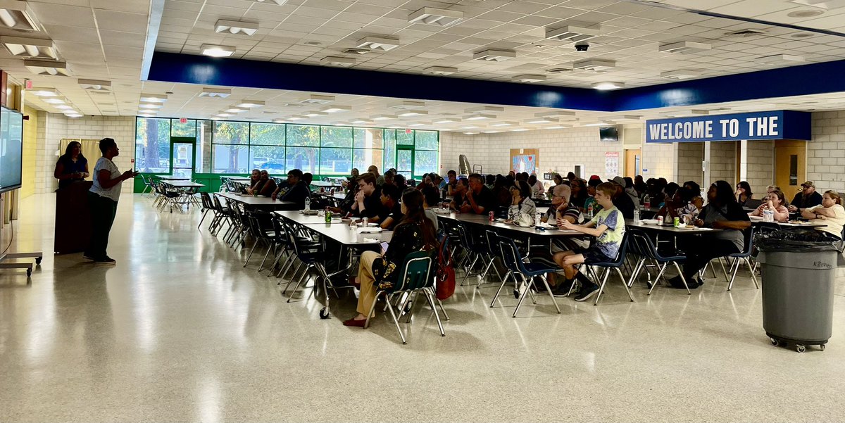 grcollegiate's tweet photo. IB Senior Information Night with our fabulous School Counselors! #TheGRCWay https://t.co/GxJoxh39u7