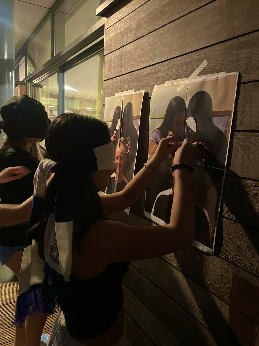 A wonderful house bbq this evening (thanks to Miss P🙌🏻) and a fun game of pin the bun on the Forster to top it off! ❤️ 🐝 #housenight #bbq #housefun #sillygames