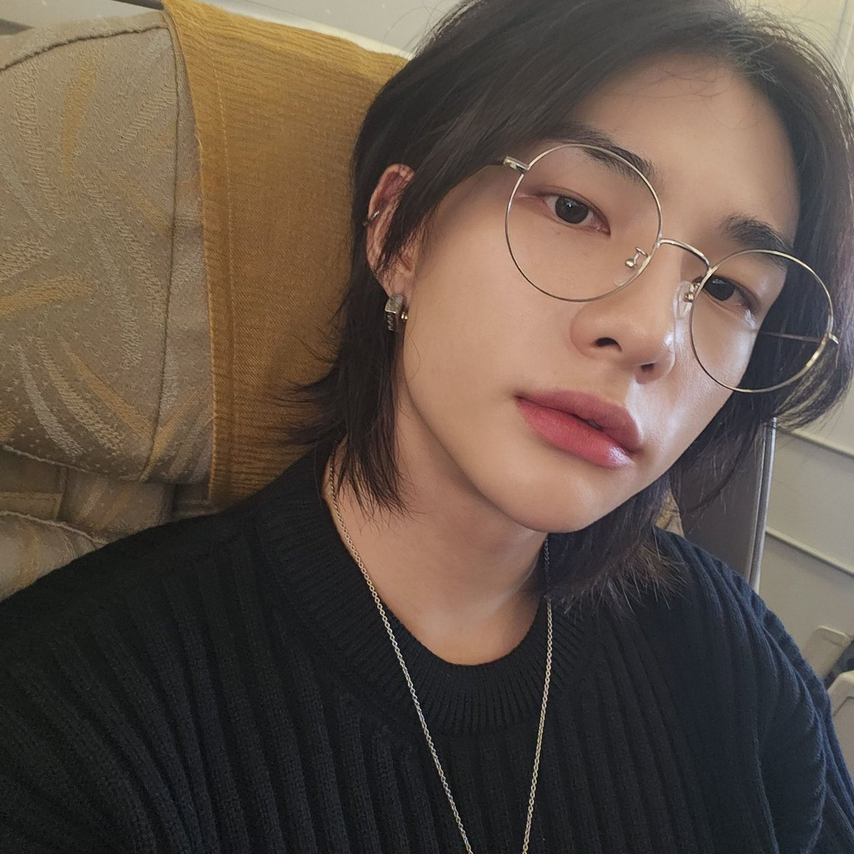 hyunjinpost's tweet photo. 💭 update https://t.co/aV9o0ktJlX