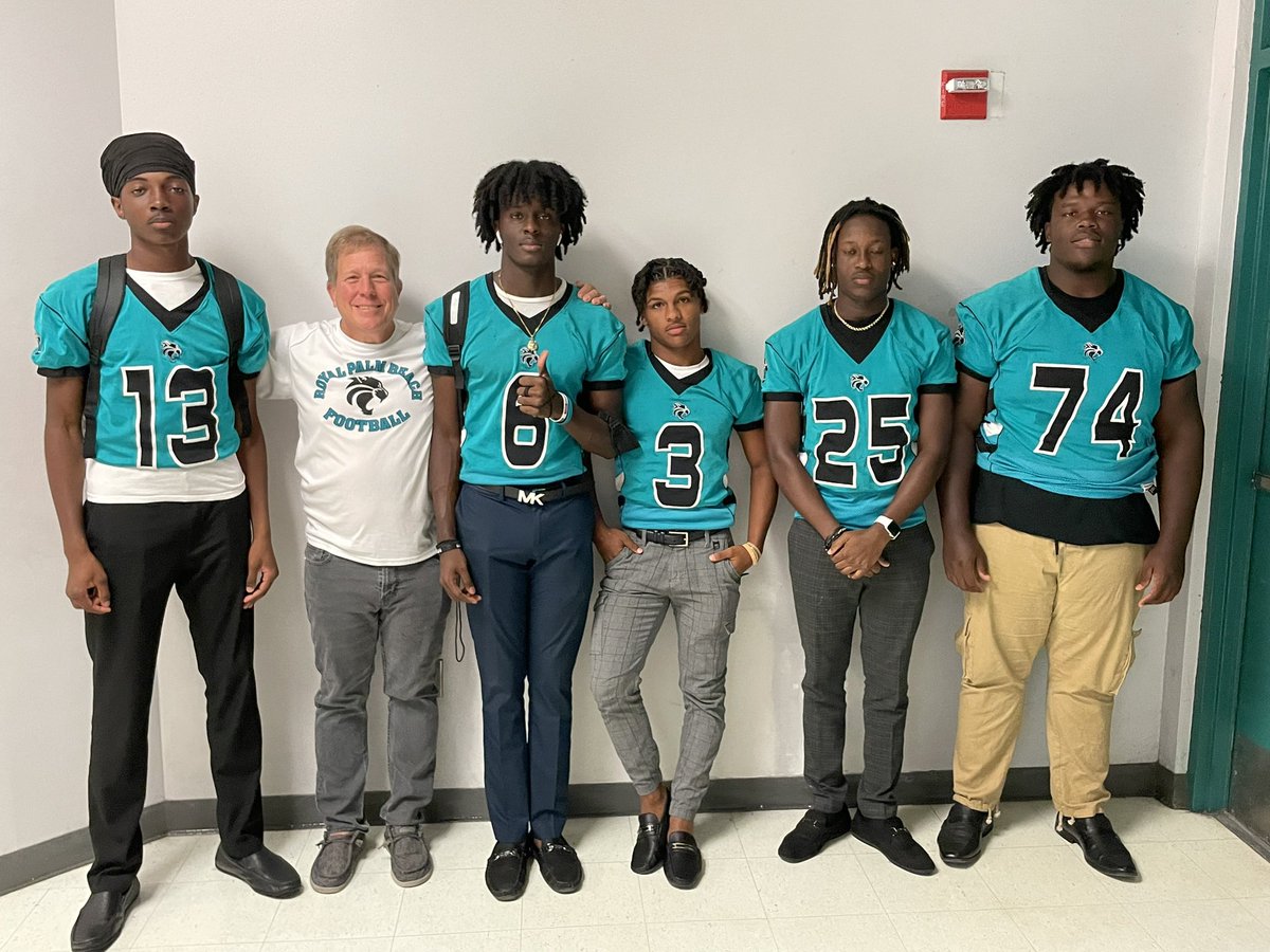 <a href="/EraPrep/">New Era Prep</a> <a href="/Emerson_4k/">Emerson Dort</a> This young man is the true spirit of a scholar athlete who leads on the field and in the classroom! He stopped by my room today and every team member in class made a point of showing him how hard they are working for me.