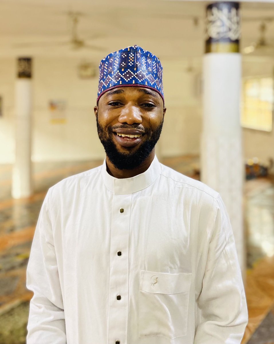 AgboolaEl's tweet photo. أفـلا أحب أن أكون عـبدا شكـورا 

I’m a year older today it’s not been easy but i’m grateful. Happy birthday to me,my self and i https://t.co/x8CpkuEeMt