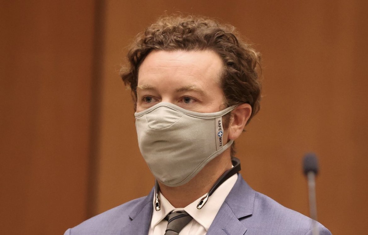 MapleSyrupNews's tweet photo. 🚨Top News: 

'That 70's Show' actor Masterson sentenced to 30 years to life in prison* 

#DannyMasterson #That70sShow #Prison #TopStory #MapleSyrupNews https://t.co/tI23p7mL6V