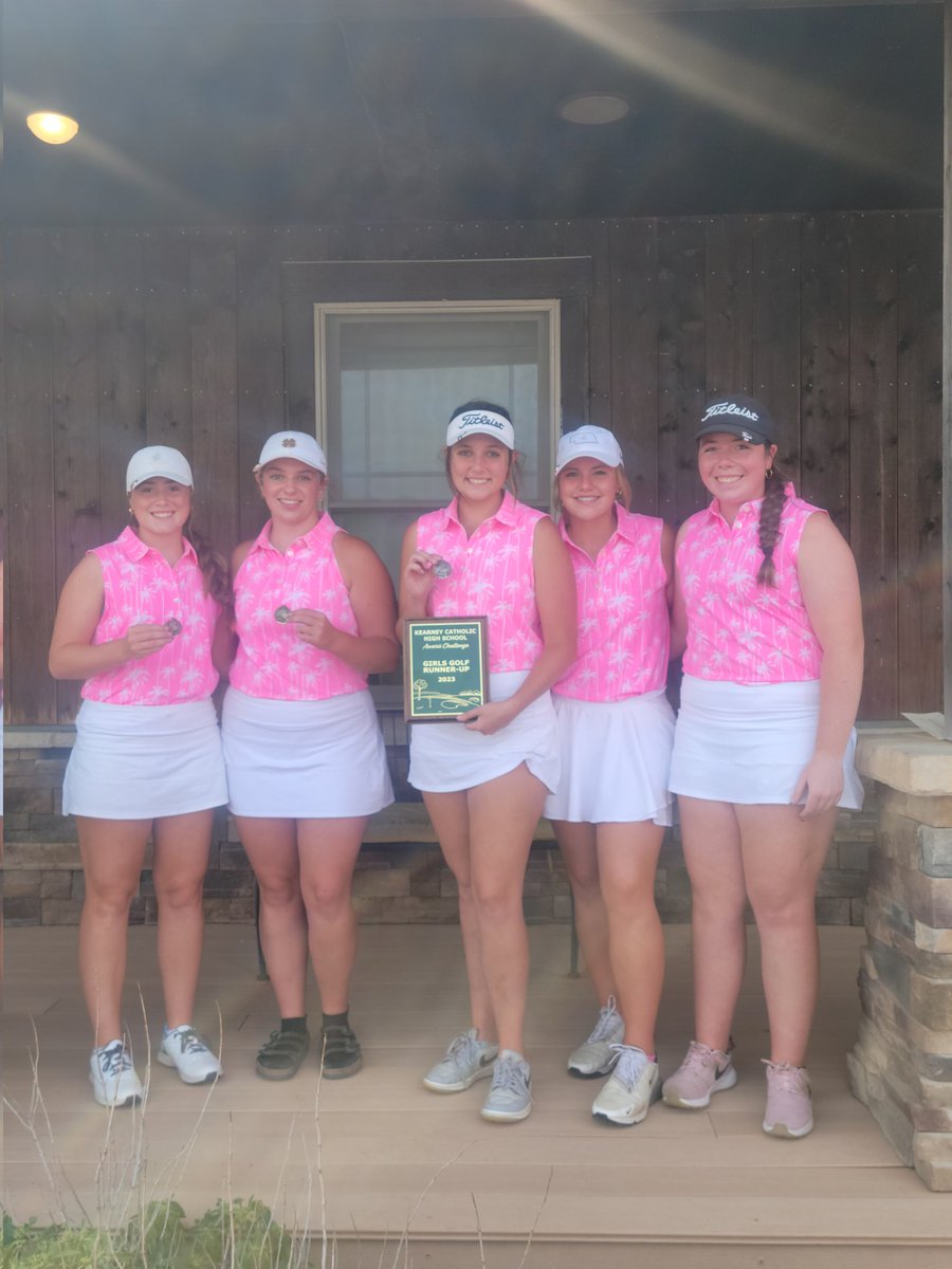 BOWGIRLSGOLF's tweet photo. A lot of lessons to be had today. Didn't play great, but the kids hung in there and gave it a valiant run. Our first team loss to Class C competition since 2019. Congrats to Minden they earned it today! Congrats to @its_cam_bam on another individual title this year. #backFOURmore https://t.co/oJ6Nvp45ux
