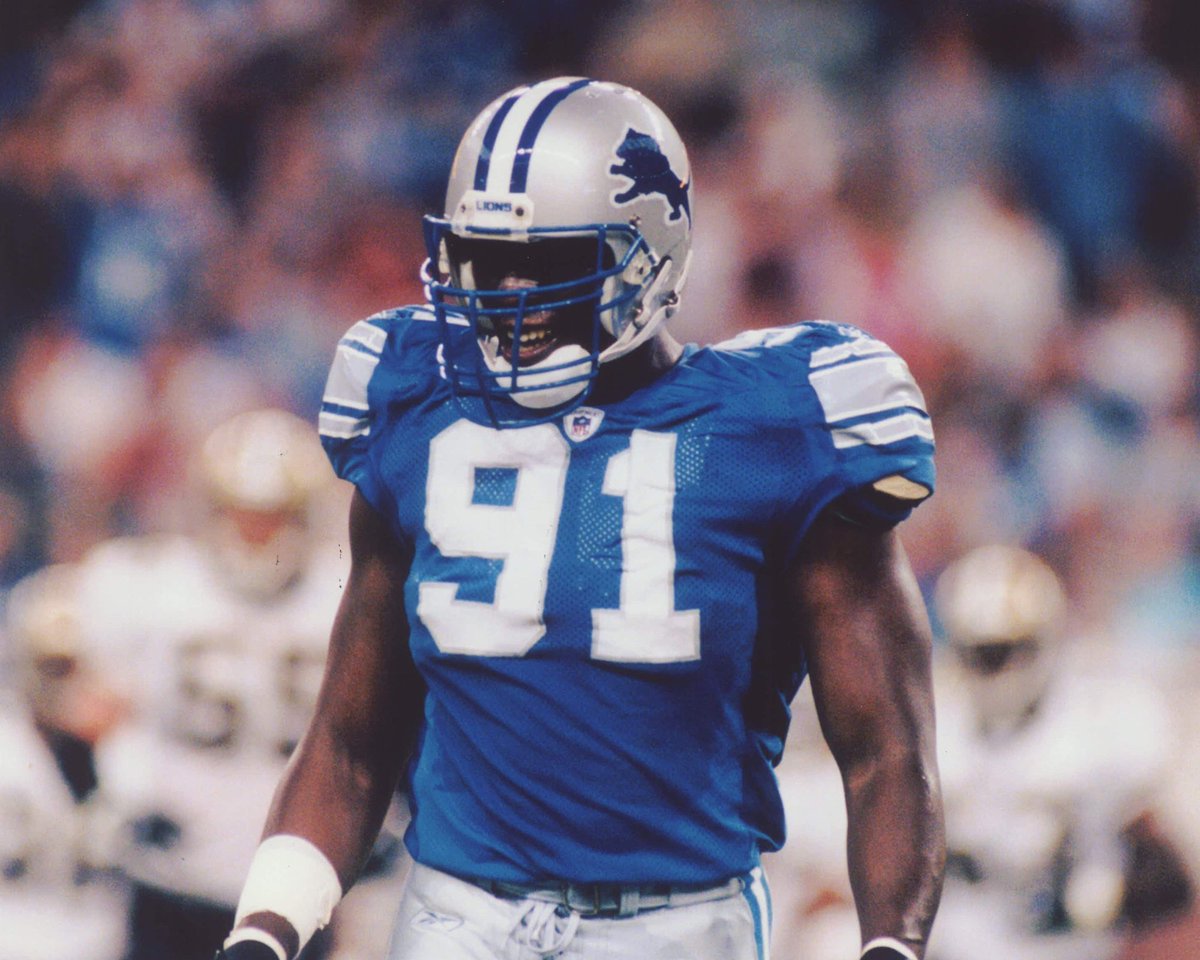 SCFootballHOF's tweet image. In honor of the opening @NFL game tonight between @Chiefs v @Lions...who are these 1st rounders &amp;amp; #SCFHOF Inductees from SC? #SCStrong #SCPros #trivia #football 
👉 scfootballhof.org