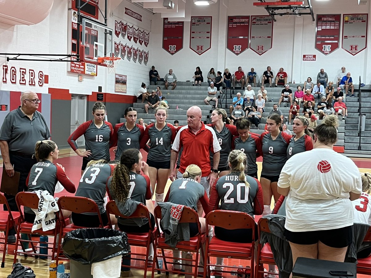 Set 1 in Huron: Huron 25, Willard 18. Kaylee Parker with kill to put it away. Willard played even with Tigers after error-filled start led to quick 10-3 Huron lead.