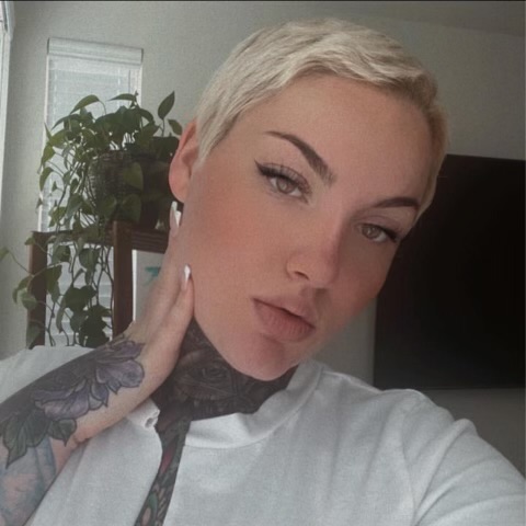 AngelaShenFOX7's tweet image. In this week's #MissingInTexas:  
Haleigh Murphy, from Temple, was last seen in the Austin area and hasn't been heard from in almost three months. Hear from her loved ones on @fox7austin at 9.

Courtesy: Becky Mitchell