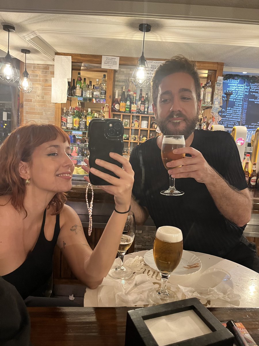 ángela sánchez tweet media