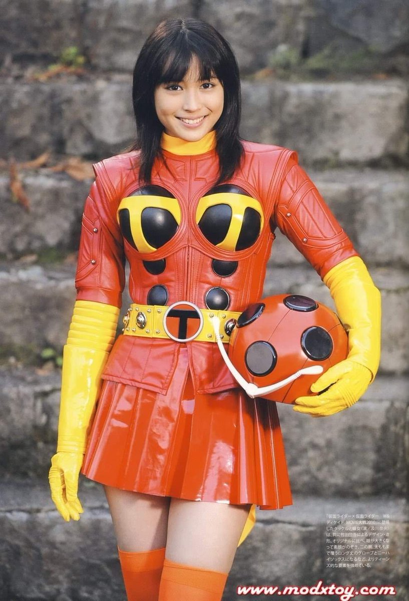 はっ！ タックルって…広瀬アリスさんだったんだ！！ くらいの特撮