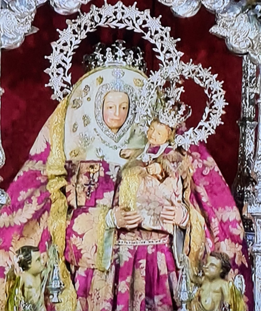 Feliz Día de Nuestra Señora la #VirgenDelPino, patrona de Gran Canaria!! Hoy todos los caminos conducen a Teror...😍😍💙💛 #8Septiembre  #VivaElPino2023