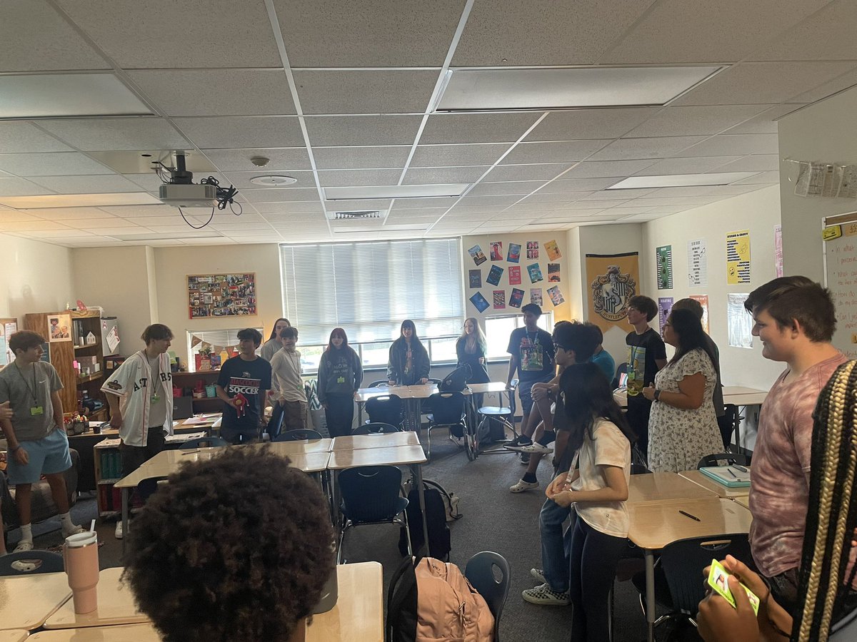 Angie Castañeda tweet media