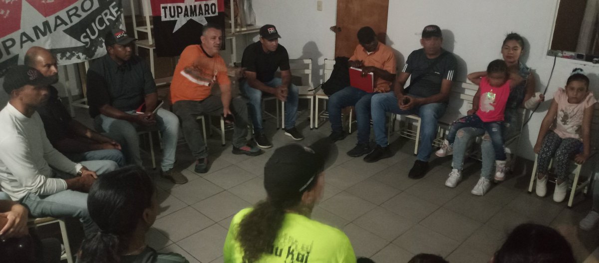 Municipio Sucre MRT (@mun_secr_merida) on Twitter photo Con gran alegría y mística, se dió inicio a la ADECUACIÓN contando con la presencia del Sec Nac de organización <a href="/Tupa_Esteban/">Esteban Fernández</a> Sec Nac de juventud <a href="/CarmeloJmrt87/">CarmeloJMrtVnzla</a> #tupamaroesorganizacion #PuebloMasMaduro Con gran alegría y mística, se dió inicio a la ADECUACIÓN contando con la presencia del Sec Nac de organización <a href="/Tupa_Esteban/">Esteban Fernández</a> Sec Nac de juventud <a href="/CarmeloJmrt87/">CarmeloJMrtVnzla</a> #tupamaroesorganizacion #PuebloMasMaduro