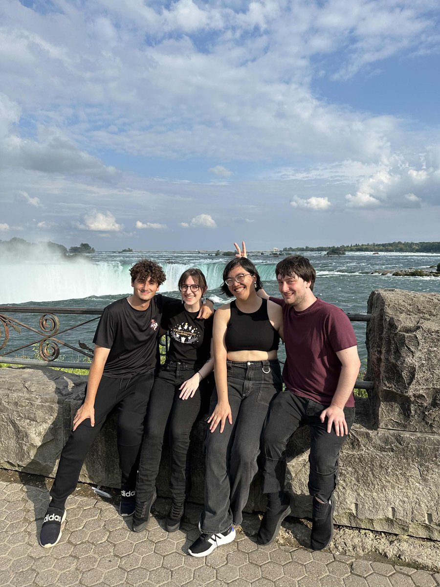 cloudychelc's tweet photo. niagara fallz

I’m in yo area https://t.co/G5mPWPQ0XF