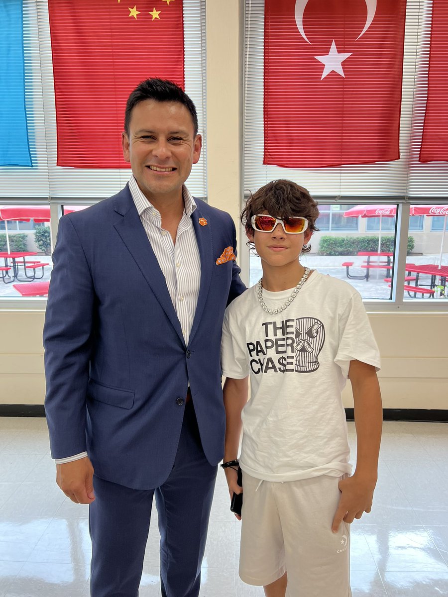 Mrs. T. Uria 🇵🇷 tweet media