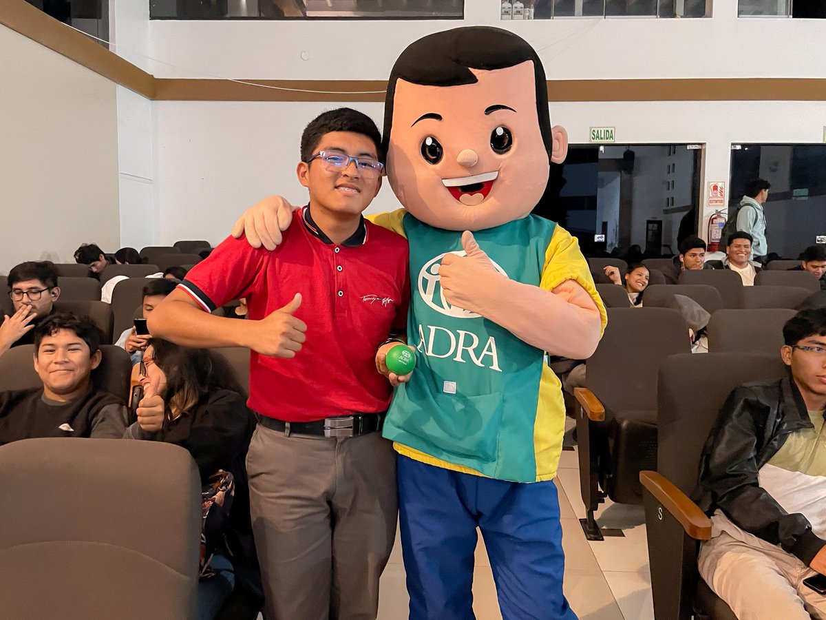 adraperu's tweet photo. 🔴#Auxiliatón🫂💚✨| La Facultad de Ingeniería y Arquitectura de la UPeU ya forma parte de la AUXILIATÓN de #ADRAPERU🤲 Súmate tú también a esta gran fuerza solidaria, y juntos llevemos ayuda a los más vulnerables. 💚
https://t.co/EOwKA5PkFB
📲 YAPE/PLIN: 997 555 048 https://t.co/5CvJTQL7Dc