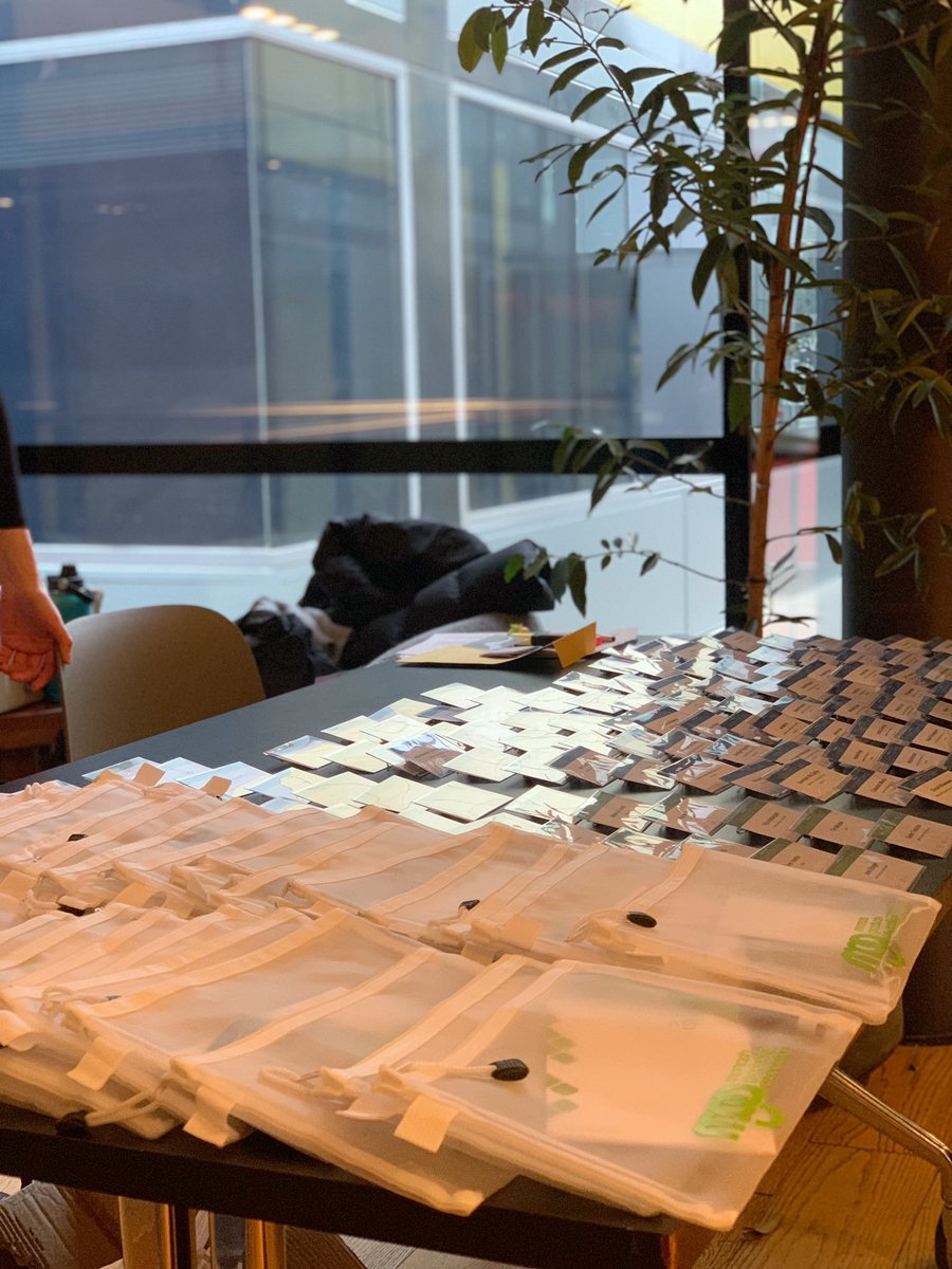 We are ready!😁 Welcome to the Careers Expo 2023! Get excited for some amazing talks and connections. Come down to the Hub now before our MGA goodie bags run out.