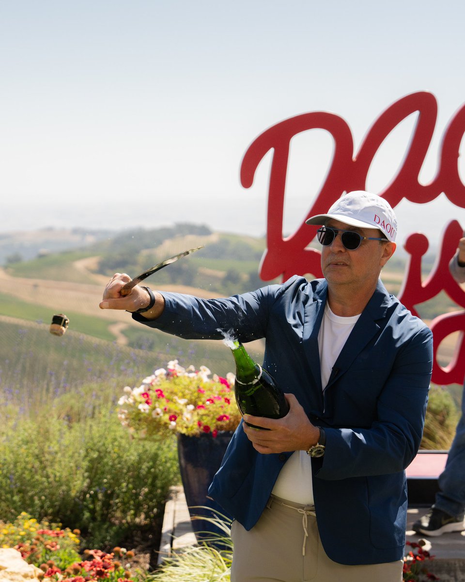 DAOUvineyards's tweet photo. Hello, Harvest 2023!🍾 

Today we commenced the harvest season with our annual bell-ringing ceremony lead by winemaker Daniel Daou and his daughter, Julia. 

Thank you to our DAOU family of employees + friends for your continued support. None of this is possible without you. ♥️ https://t.co/xXuU0YUmWF