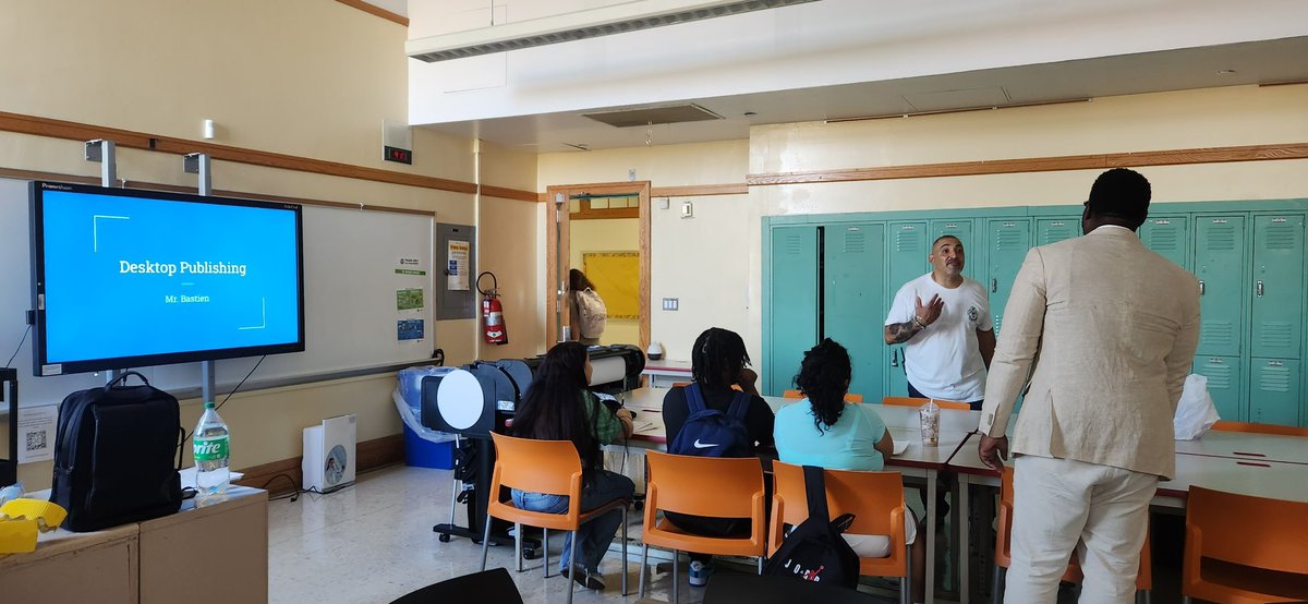 BrooklynNorthHS's tweet image. Teachers Prep and Maxwell welcoming and engaging with their students on the first day of school! #fdos