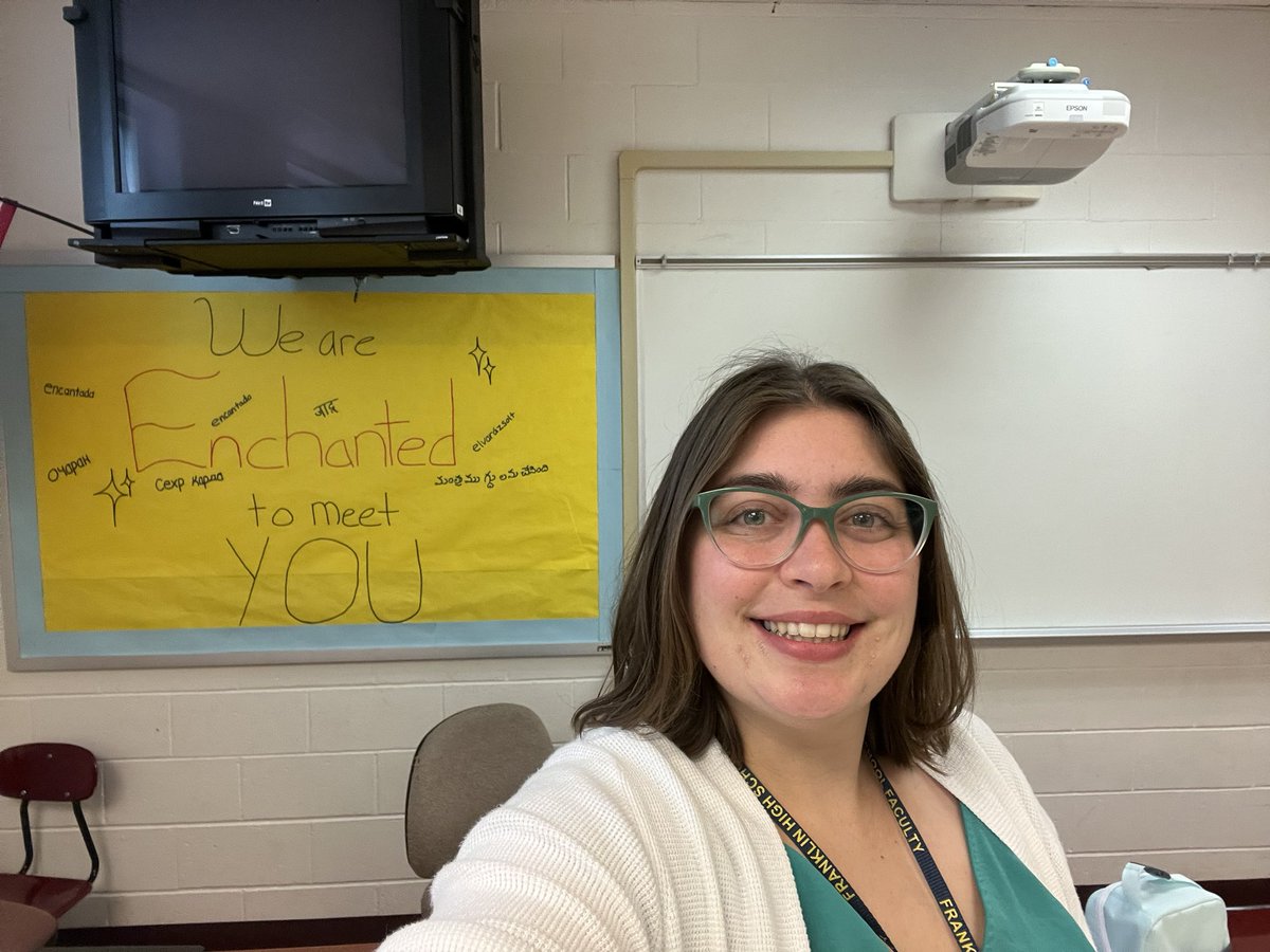 First day of year four is officially in the books! Welcome to ESL 3, ESL 5, and US History II ESL, multilingual learners! I was enchanted to meet you ✨