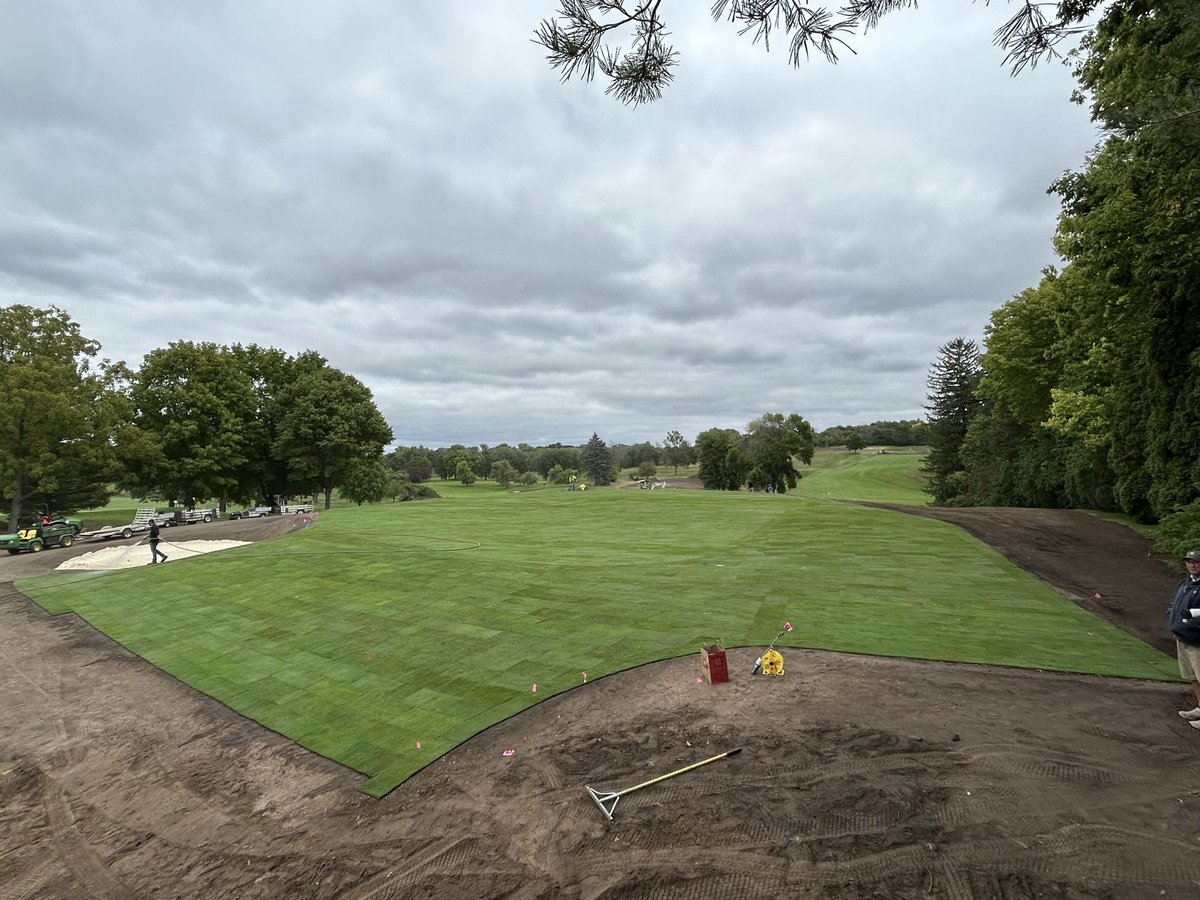 jteykyn's tweet photo. The crew total kicked butt today. New number 17 green. Good job to all involved. @JamesBade1 @JoeytheKnows @t0mwest https://t.co/vcVPschKtK