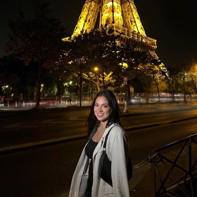 scarlymichelle's tweet photo. #NewProfilePic https://t.co/QxXmNrw4Eo
