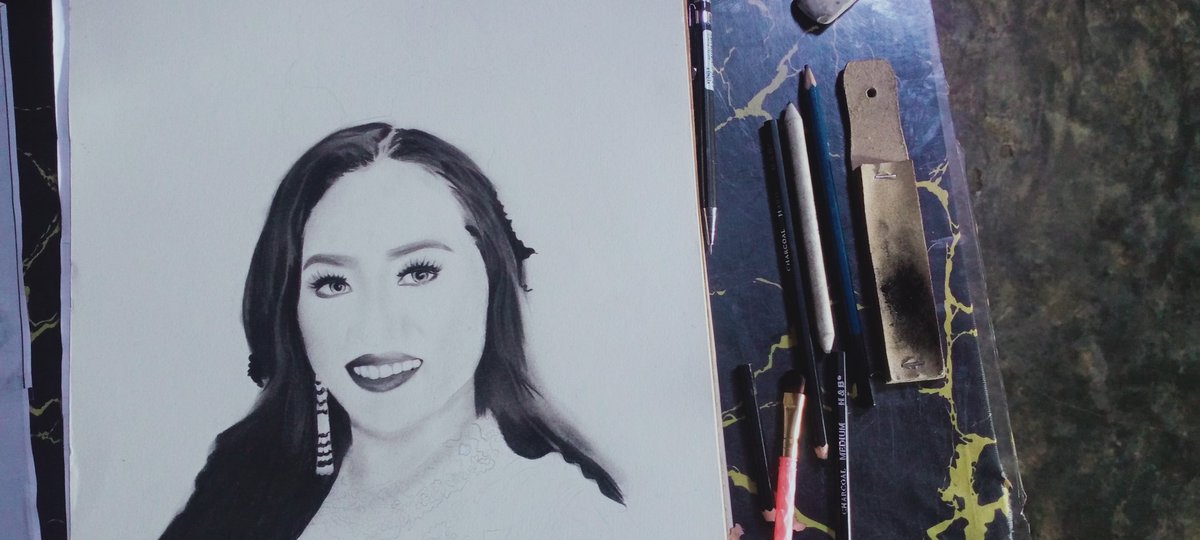 LeannaMegu1174's tweet photo. Work in progress.. 
#TezosNFTs #charcaol #tezosph https://t.co/drXMeKVXyA