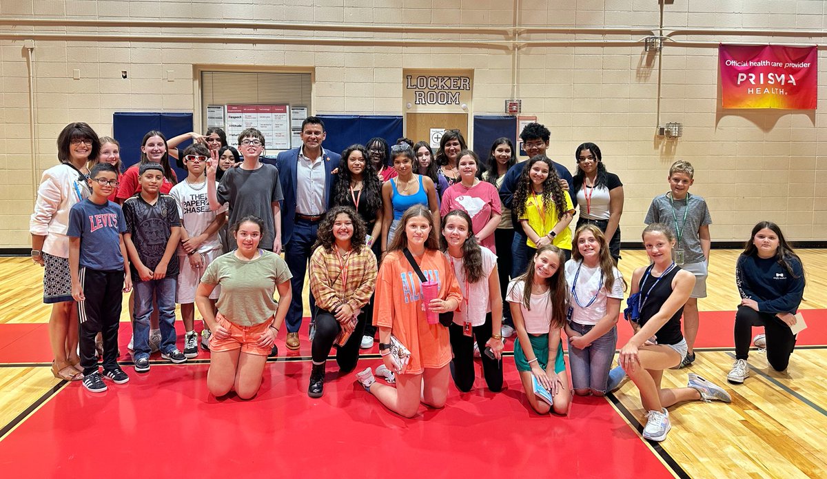 Julio C Hernandez tweet media