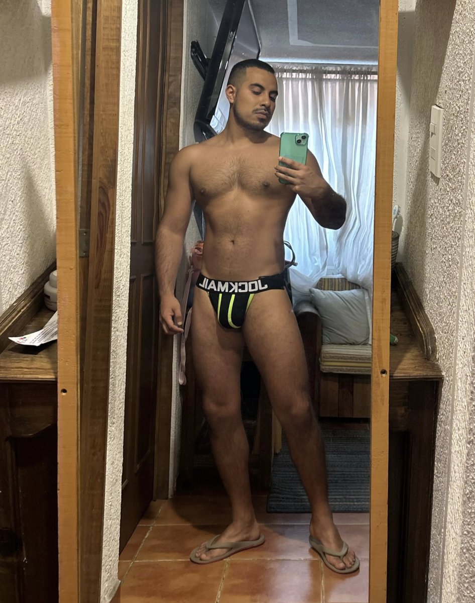 Gabrielin30's tweet photo. ¿Te suscribirías a mi Only Fans? 😈

Retweet y te envío algo a tu bandeja ✉️ https://t.co/6hjW7qQB4q