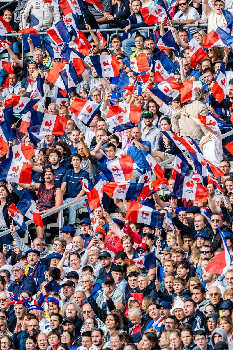 FranceRugby's tweet photo. 🇫🇷💙 Ce soir, 𝒐𝒏 𝒂𝒖𝒓𝒂 𝒑𝒍𝒖𝒔 𝒒𝒖𝒆 𝒋𝒂𝒎𝒂𝒊𝒔 𝒃𝒆𝒔𝒐𝒊𝒏 𝒅𝒆 𝒗𝒐𝒖𝒔 !

🏟️ Au @StadeFrance ou devant la 📺 télévision, on compte sur vous pour être au soutien du #XVdeFrance ! 🫶💪🔥

#UnisPourUnRêve #FRAvNZL #RWC2023 https://t.co/Mq6PUVKROE