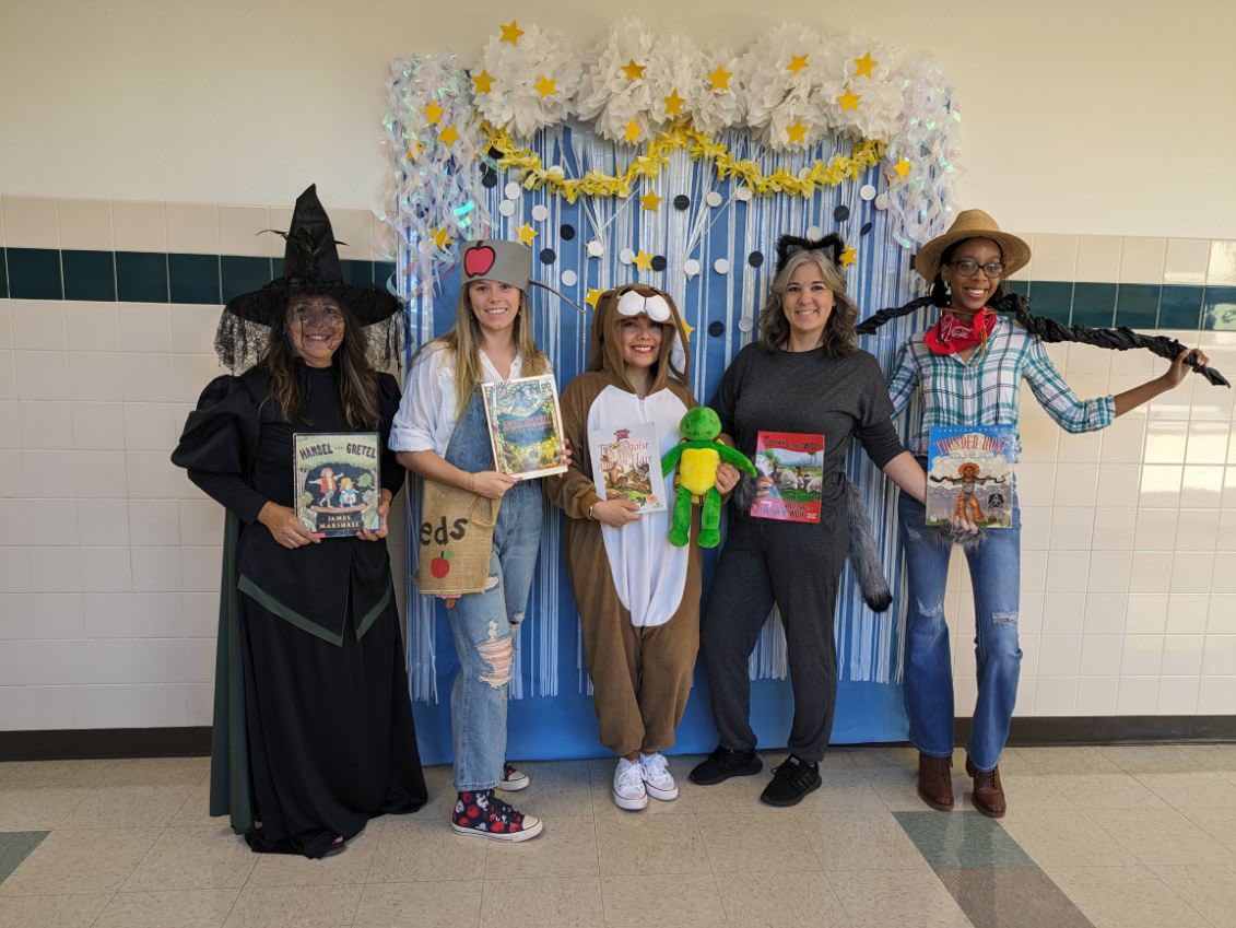 SPhillips2622's tweet photo. Tall Tales, Fairy Tales and Fables oh my! Students rotated between rooms today listening and discussing stories and story elements. Hansel and Gretel, Johnny Appleseed, Tortoise and the Hare, The Boy Who Cried Wolf and Thunder Rose! @BeaverMST_Stars https://t.co/3oTQwSUFEN