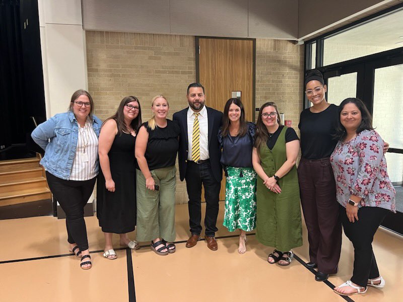 A great day learning alongside Guiding Coalition members &amp; our awesome <a href="/EversParkElem/">EversParkElementary</a> admin team! So grateful to engage in meaningful &amp; purposeful work with the help of <a href="/lcruzconsulting/">Luis F. Cruz</a>. Thank you, <a href="/dentonisd/">Denton ISD</a>, for giving us the gift of time. Teachers &amp; leaders are learners, too!
