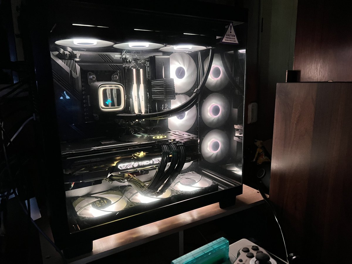 Crunchchch's tweet image. ま、まいにゅーぎあ