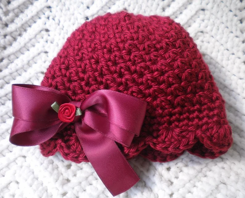 PamelaBaker67's tweet photo. https://t.co/5GpAdKsTwu #SDFTT #CrochetedNewbornClocheHat #AutumnRed https://t.co/orjKgTvLBu