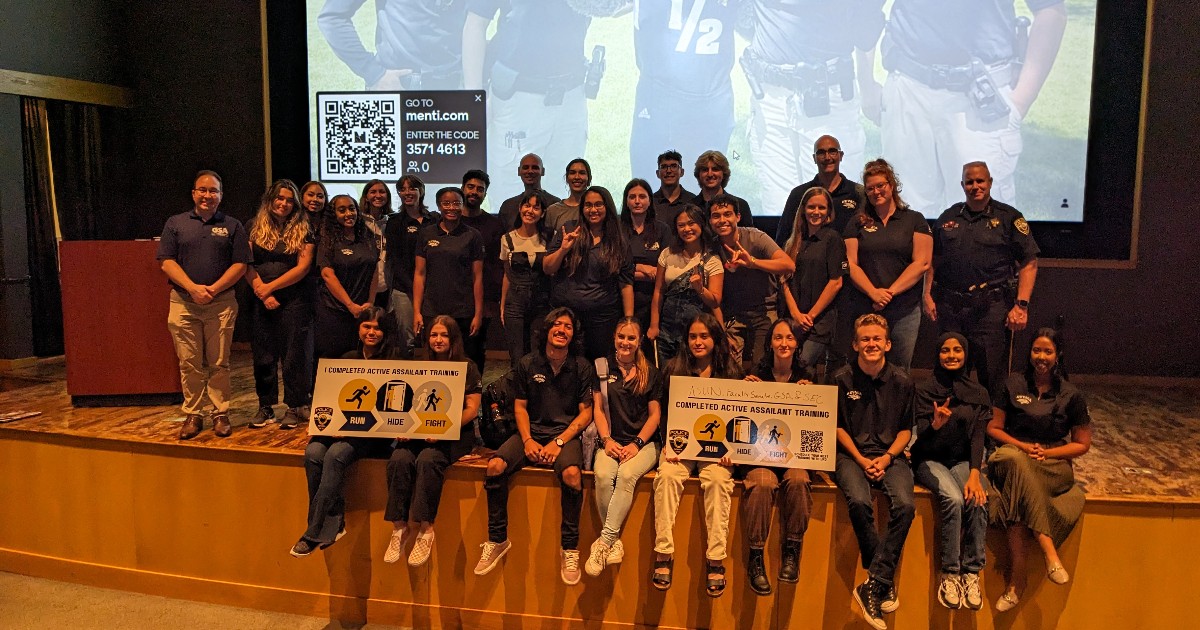 uofnevadapolice's tweet image. We were incredibly grateful to partner up with UNR's ASUN, GSA, SEC, and Faculty Senate groups for Active Assailant Response Training last night! 

Registration for open classes for the UNR community on 9/13 &amp;amp; 9/20 are available using the link in our bio! 
#RunHideFight