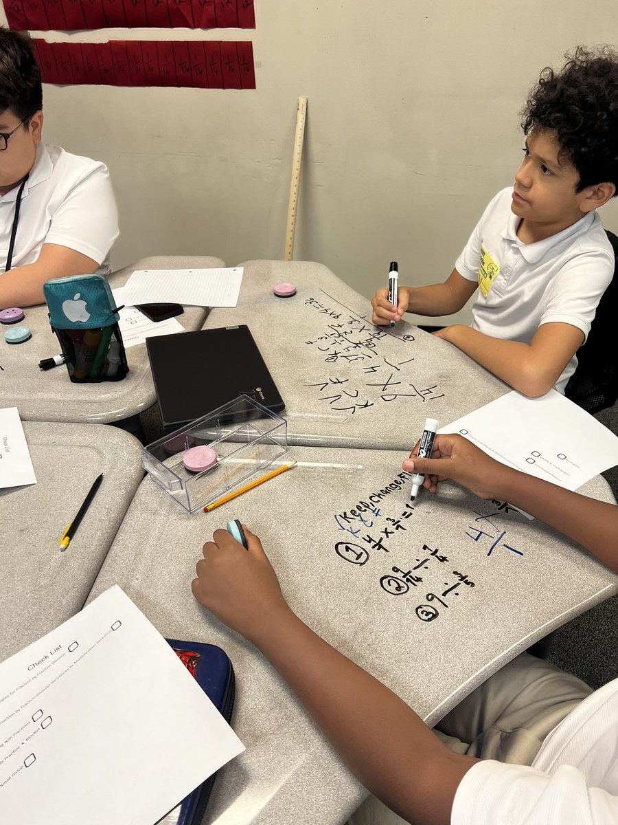 VealsAngela's tweet image. It’s was great to witness the high level of student engagement at @DueittEagles today! Check out these middle schoolers already using @carnegielearn #MATHstream and participating in small group instruction! @rlc1908 @TrevorKWilliams @HawksMathamagic @KDussette @Wondrousepp