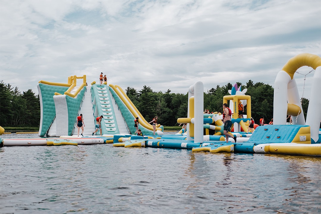Bouncia8's tweet image. Fun jumps at Bouncia’s water park project.

Know more: bouncia.com.cn
#waterpark #waterinflatables #inflatablewaterpark #outdoorwaterpark #watergames