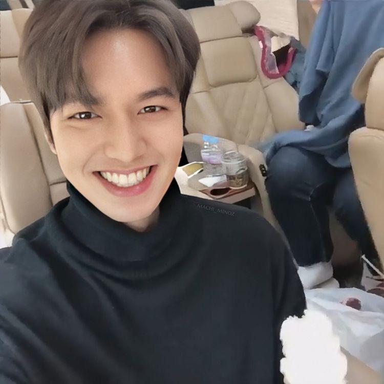 Hello fans 👋