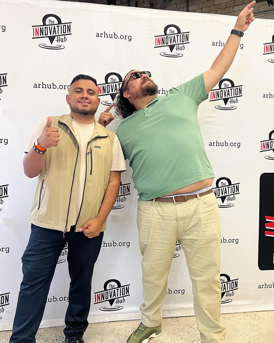 District3Pod's tweet photo. Here at the @arkastcon Podcast Convention representing for Northwest Arkansas, Latinos and for the District 3 Podcast. What a great event! 🔥😎 https://t.co/eU3Pa1jkMH