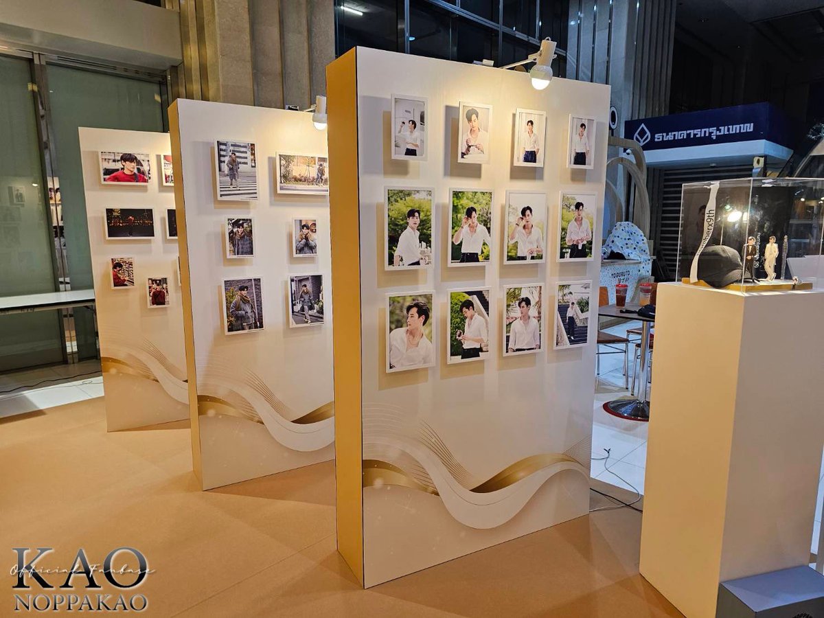 KaoNoppakaoTH's tweet photo. #29YKaoGoodsBirthday
#29YKaoBirthdayProject
#งุ้งงิ้งๆของนพเก้า
#number_9th

✨Gallery Story Nine Telling✨

🗓️ Date: 8 Sep 2566
⏰️ 09.00 AM - 06.00 PM
📍Maleenont Tower, G Floor, M Building 
https://t.co/L2iJNjFhmK
🚗 สามารถจอดรถที่อาคารจอดรถของตึกมาลีนนท์ (30 บาท/ชม), หรือ Big C พระราม 4 (ฟรี) + เดิน 500 เมตรจาก Big C-ตึกมาลีนนท์

#️⃣KaoBDayProjectTour
⏱️ Trend : all day

🔸 Remark : Kao will  arrive the gallery 01.00 PM

🖼️แกลลอรี่จัดแสดงภาพถ่ายที่จะมาบอกเล่าเรื่องราวของน้องเก้า ผ่านภาพหลากหลายรูปแบบ และในส่วน highlight ของงานคือ~Goods Logo (น้องแมว29) ~ ที่ได้รับการออกโดยน้องเก้า😼🖤
✨แล้วพบก��นนะคะ✨