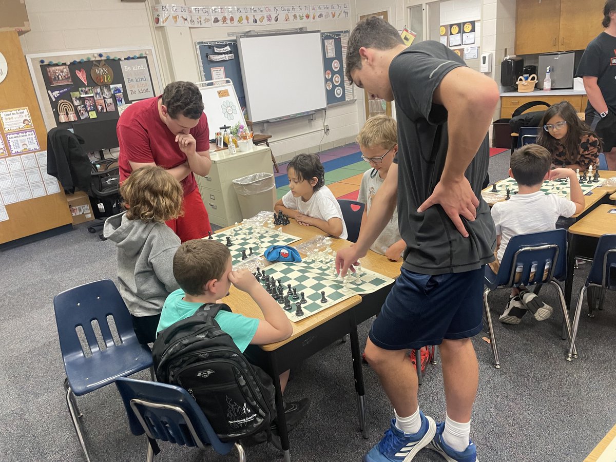 We kicked off our <a href="/CentralPauline/">Pauline Central Primary School</a> chess club today with our amazing <a href="/usd437/">Auburn-Washburn</a> #WashburnRural volunteers.  Over 30 Jaguar students are taking part in this incredible opportunity.