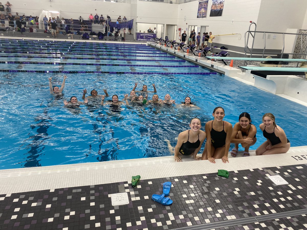 FSswim's tweet photo. The Rams had a great meet at WHS. They took the loss by a score of 98-85. Lauren McNamara broke 2 pool records, and County Cuts were earned by Riley Chevalier, Aileen McNamara, and Sophia Chan. The medley relay of McNamara, Chevalier, McNamara, and Chan broke the varsity record. https://t.co/GQPPVpuc1U