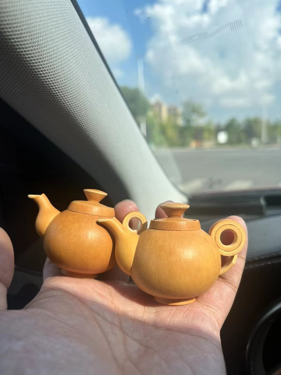 stephen71087554's tweet photo. Who knows the Fu Lu pot? https://t.co/OkbeXHA4tO