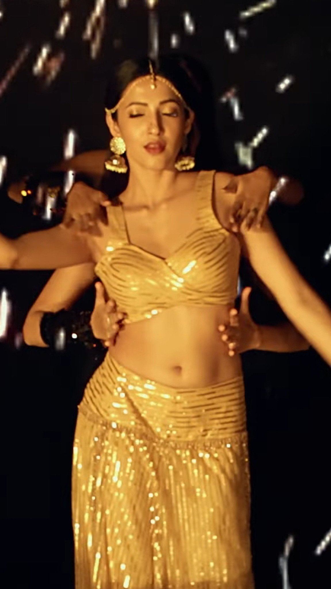 F5e-QhnbwAA5Quh?format=jpg&name=large